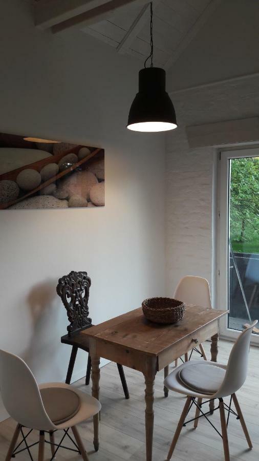 Cottage Am Wald Bei Berlin ฟัลเคนซี ภายนอก รูปภาพ