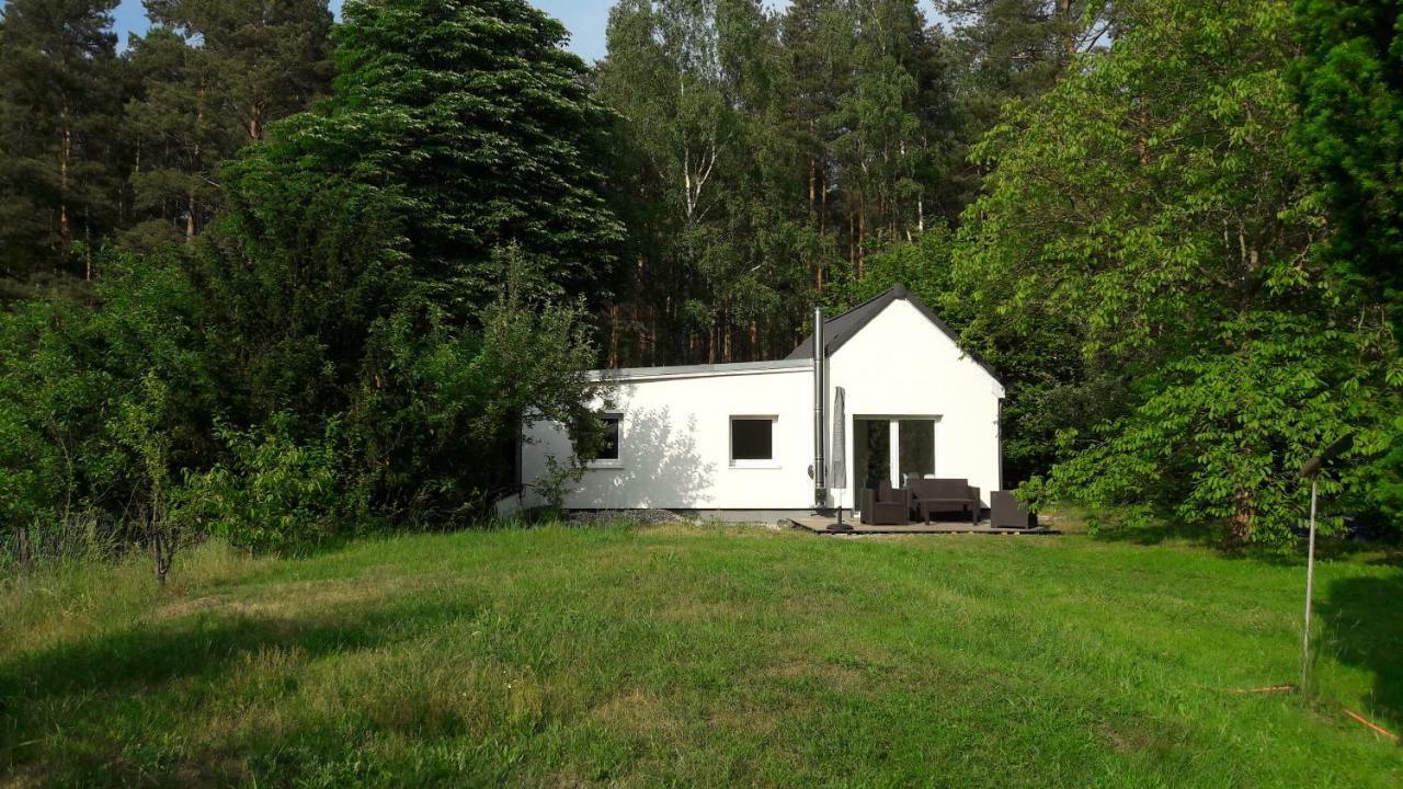 Cottage Am Wald Bei Berlin ฟัลเคนซี ภายนอก รูปภาพ